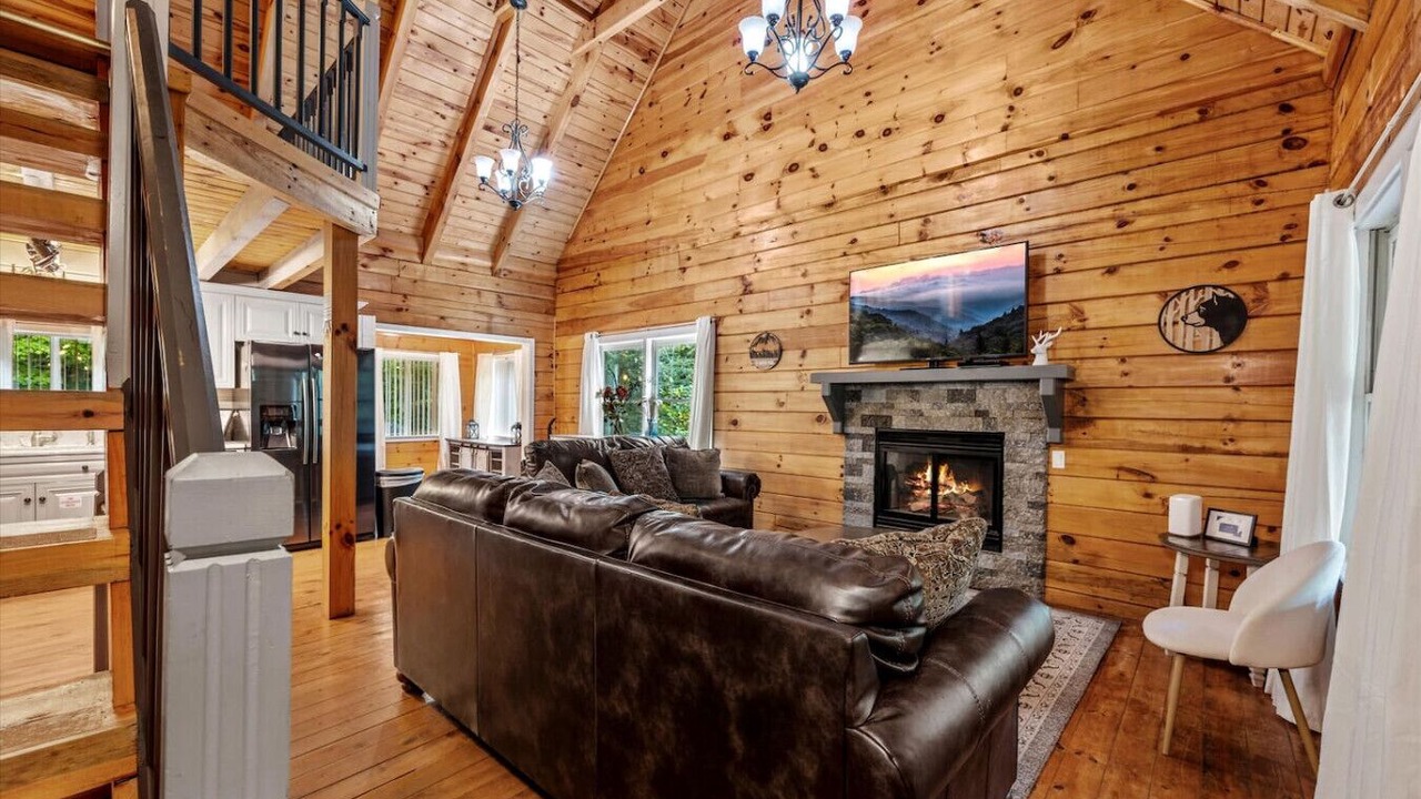 Photo of Livingroom in Cosby