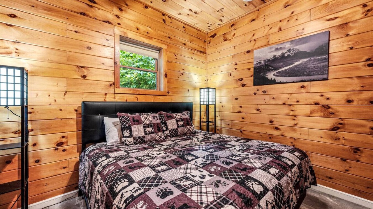 Photo of Bedroom in Cosby