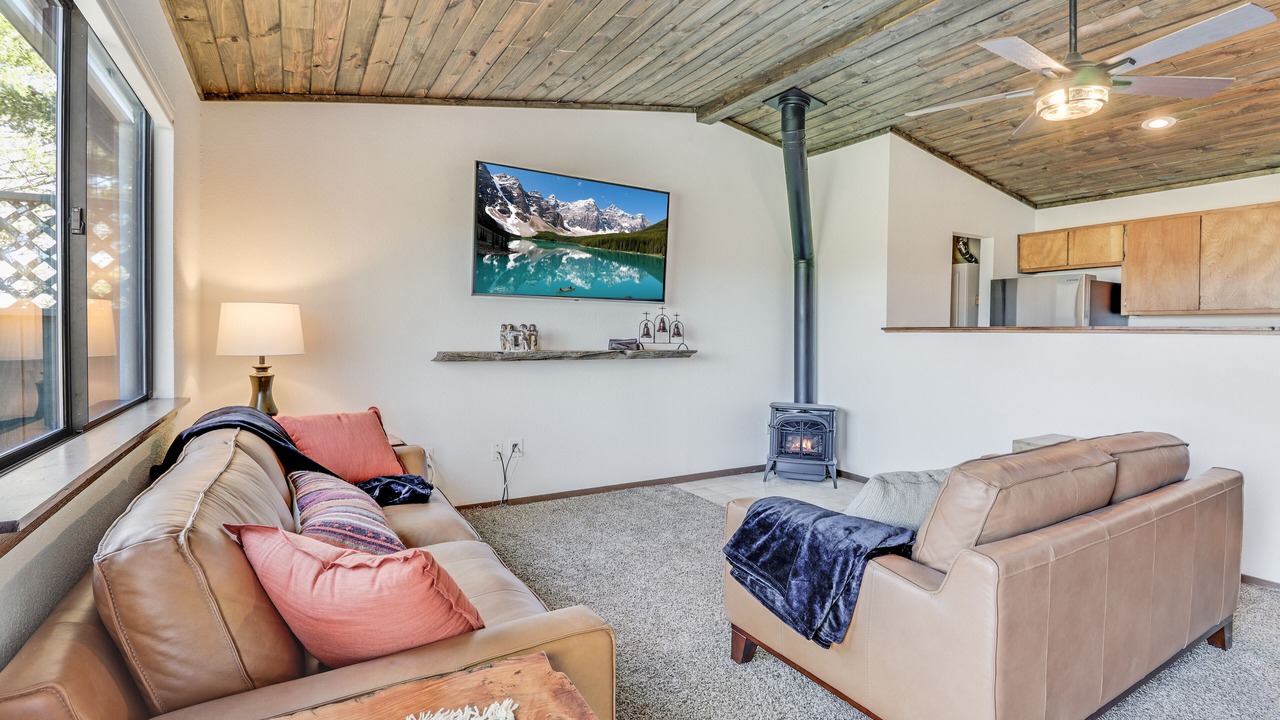 Photo of Bedroom in Ruidoso