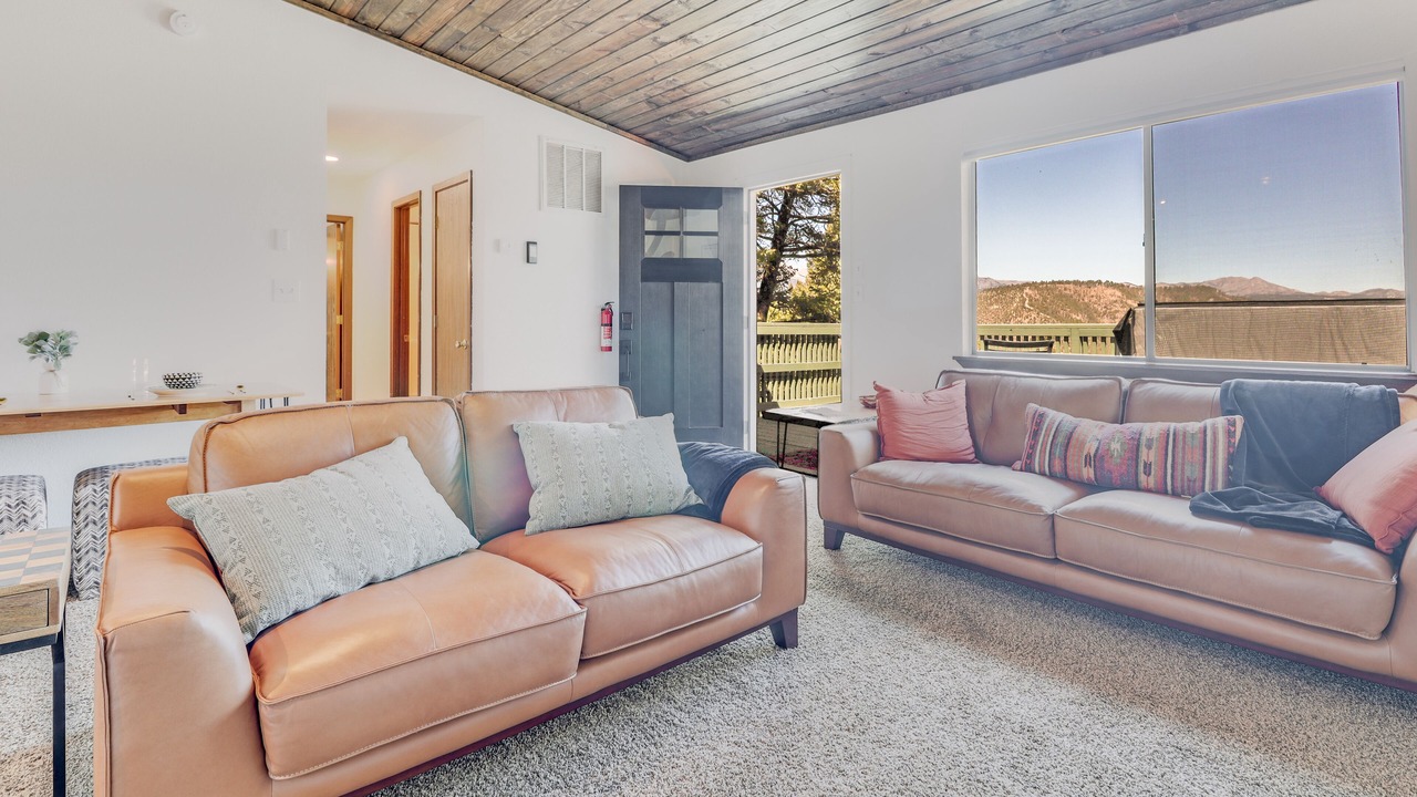 Photo of Livingroom in Ruidoso