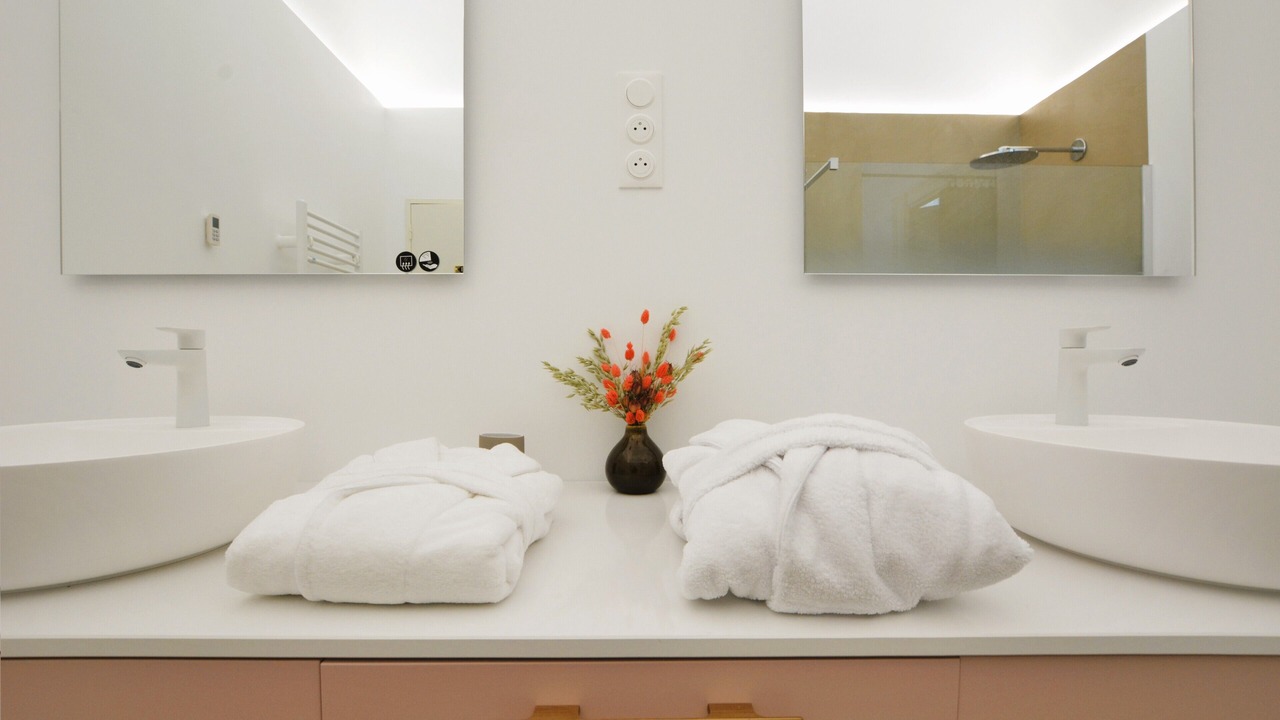 Photo of Bathroom in Centre Ville