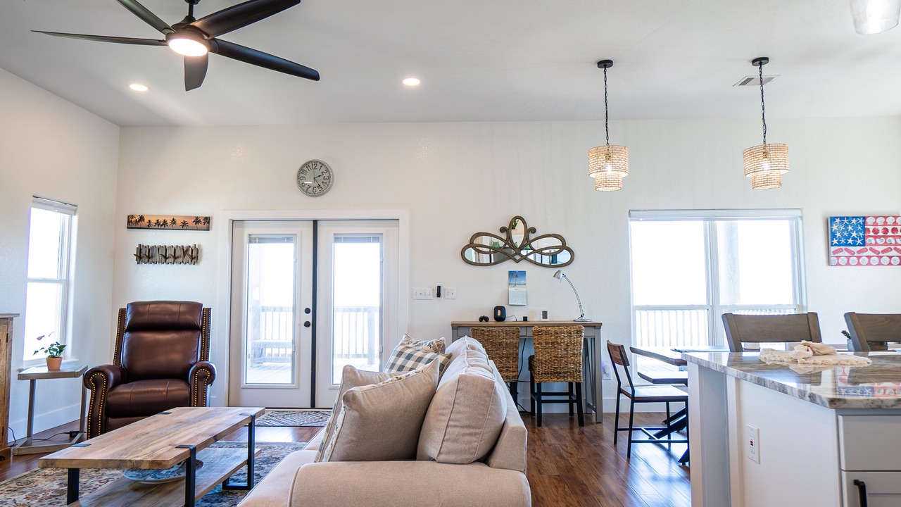 Photo of Livingroom in Cedar Lane