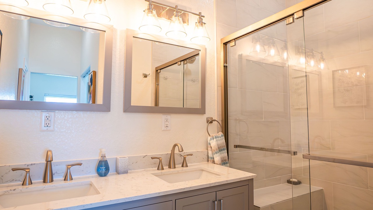 Photo of Bathroom in Cedar Lane