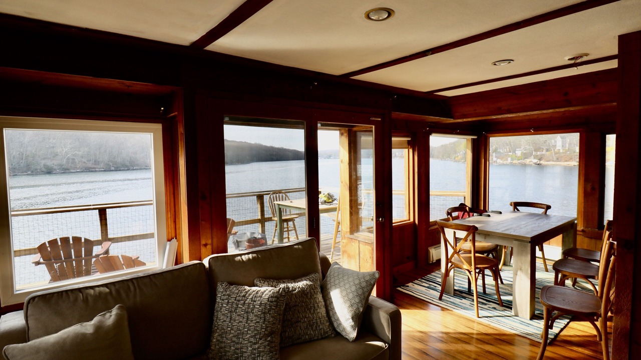 Photo of Livingroom in Waterford