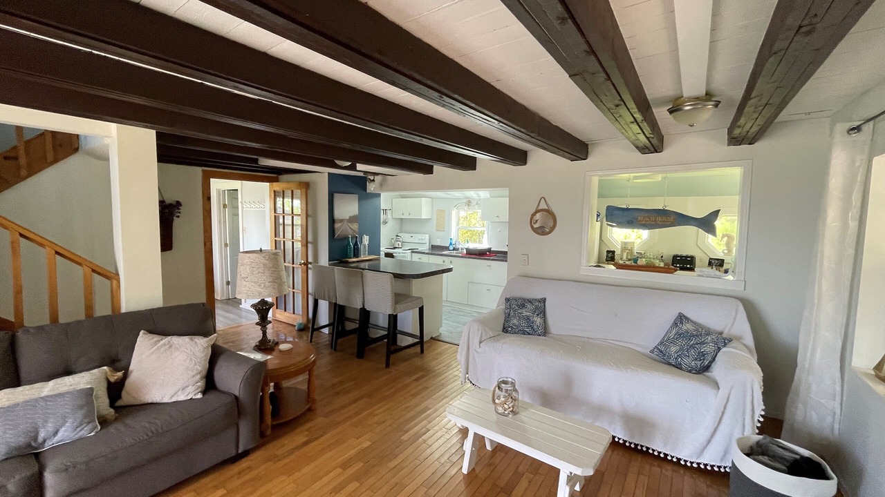 Photo of Livingroom in Port Elgin