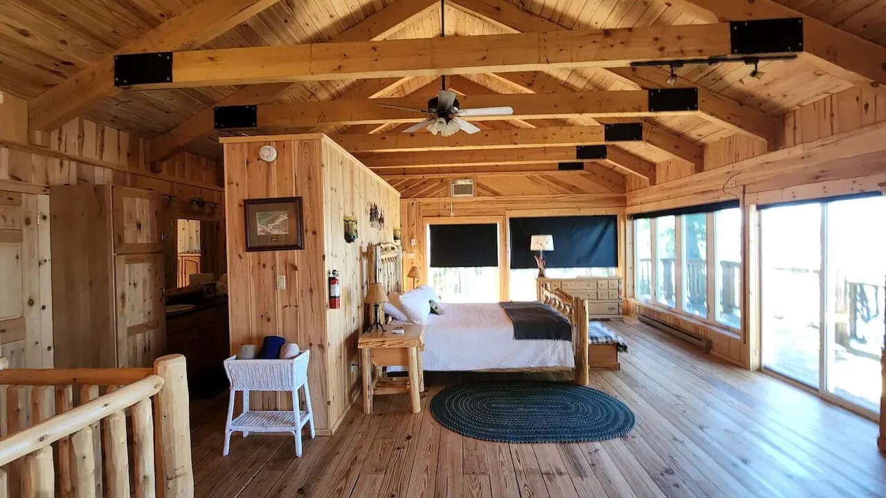 Photo of Bedroom in Sioux Narrows Nestor Falls