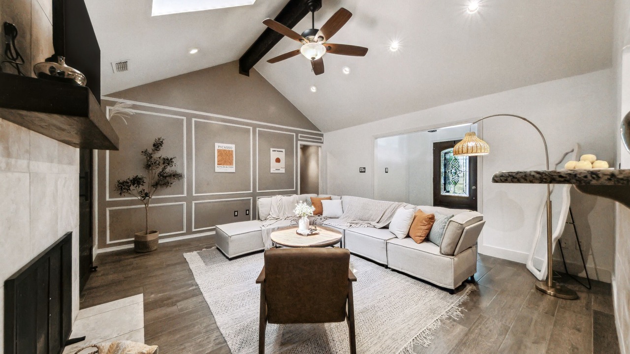Photo of Livingroom in Lewisville