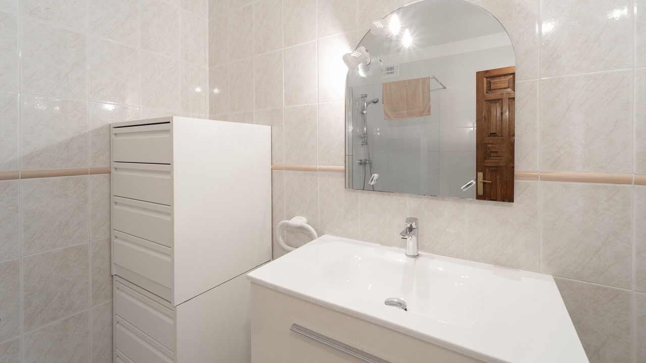 Photo of Bathroom in Roses Town Center