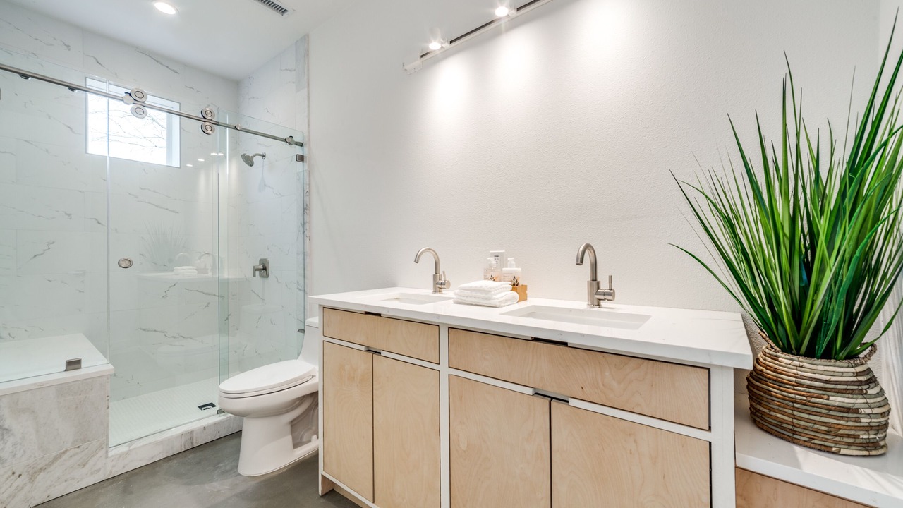 Photo of Bathroom in Georgian Acres