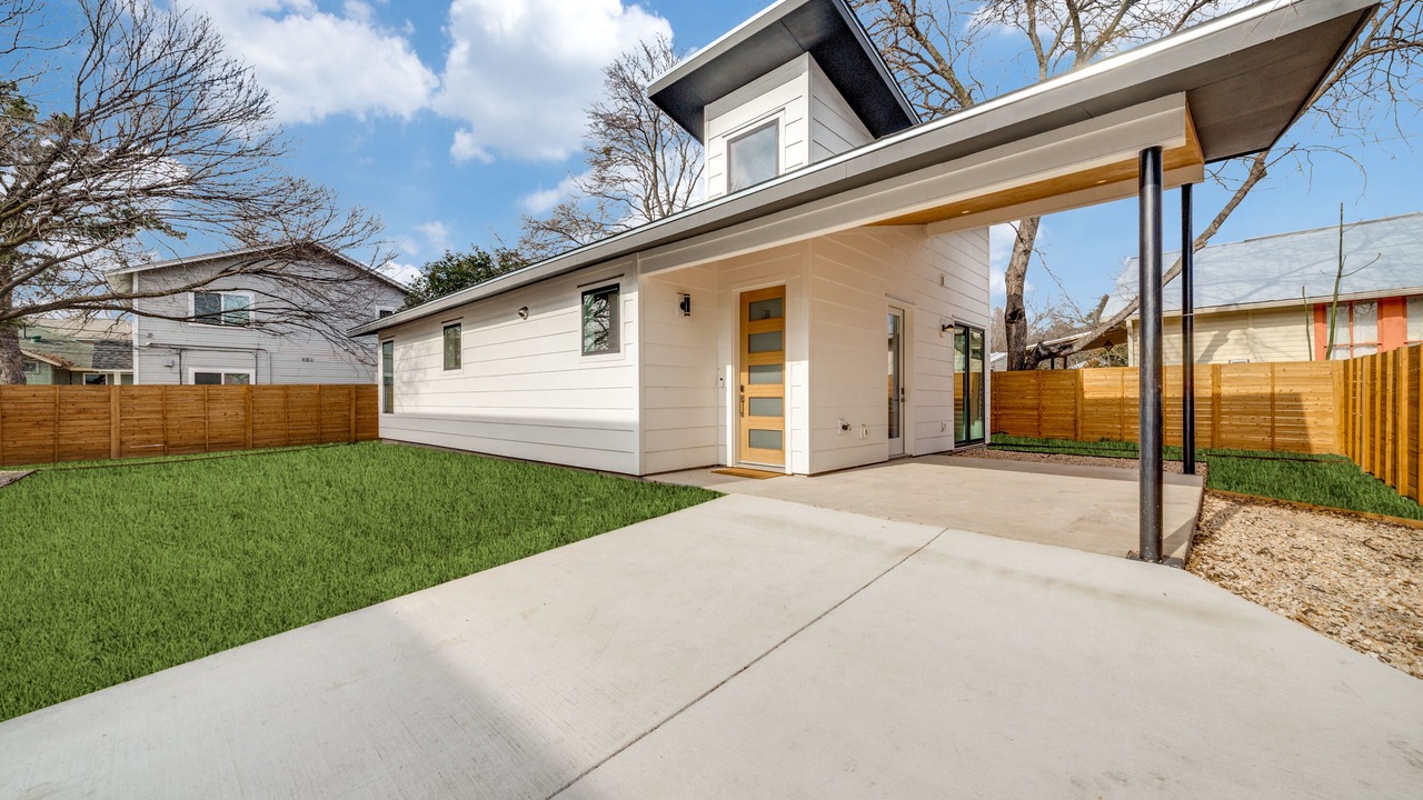Photo of Outdoor in Georgian Acres