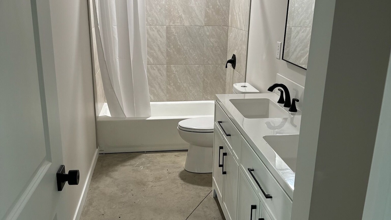 Photo of Bathroom in Park Hill