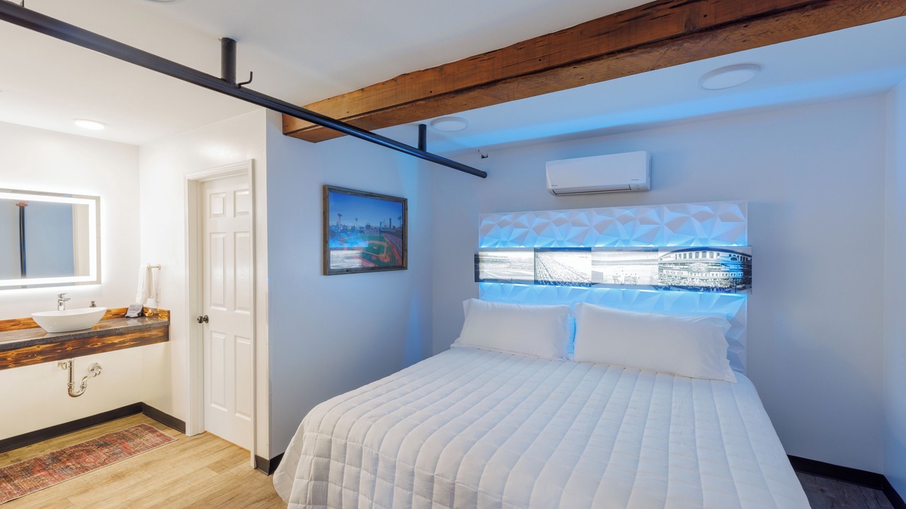 Photo of Bedroom in Hot Springs