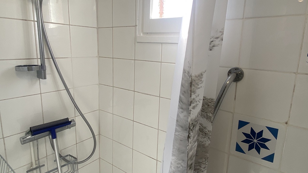 Photo of Bathroom in Ouistreham