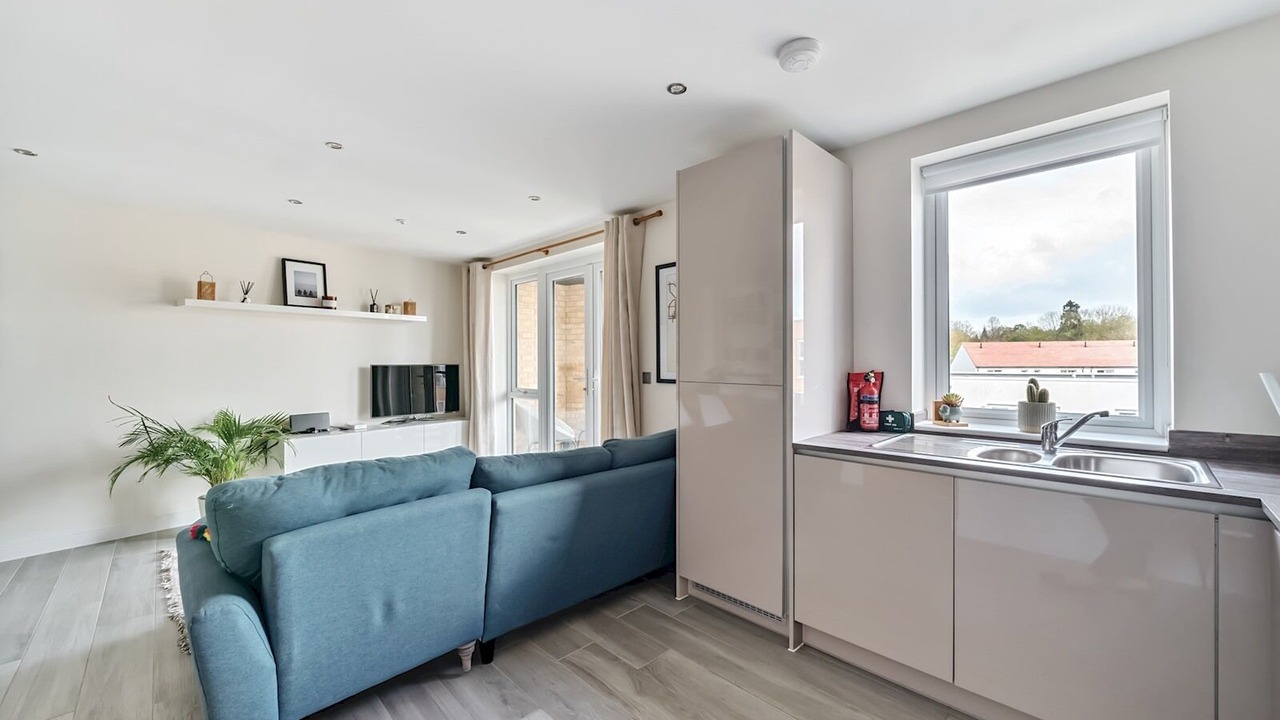 Photo of Livingroom in Runnymede