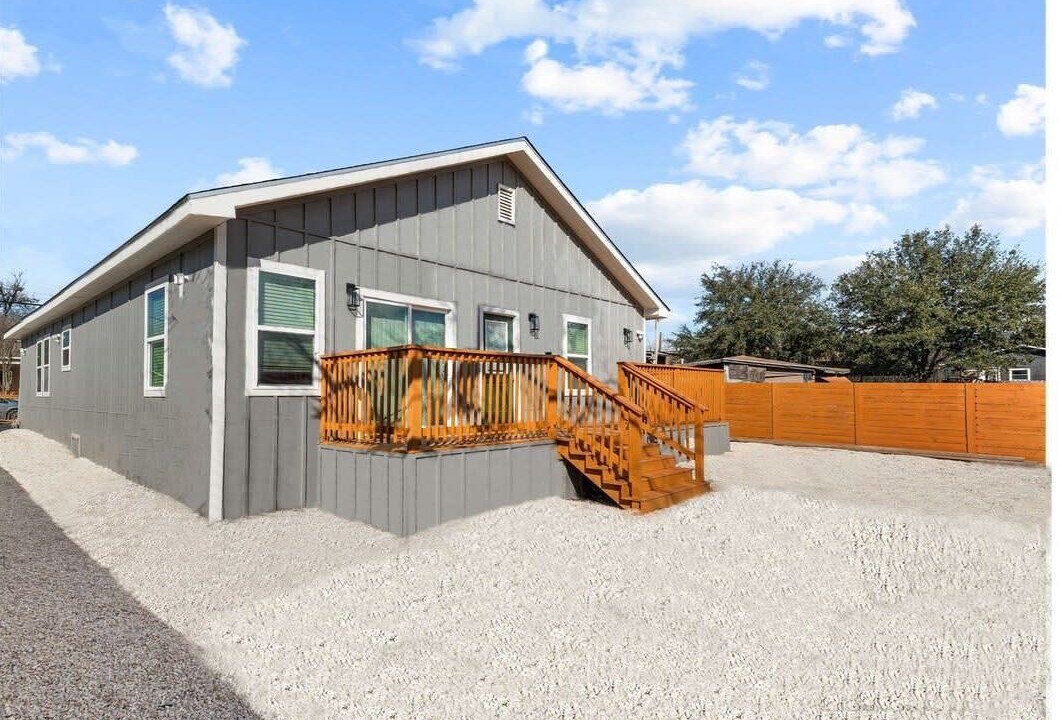 Photo of Outdoor in Denver Heights