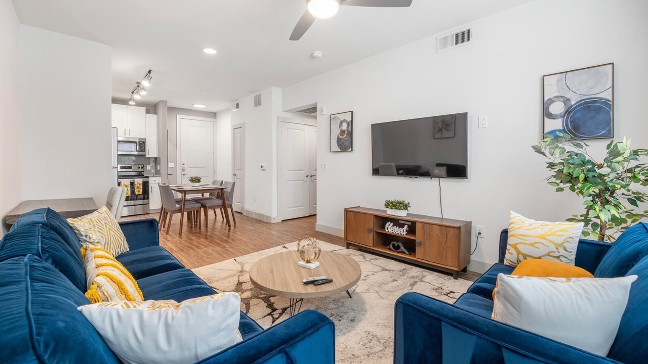 Photo of Livingroom in Legacy Park
