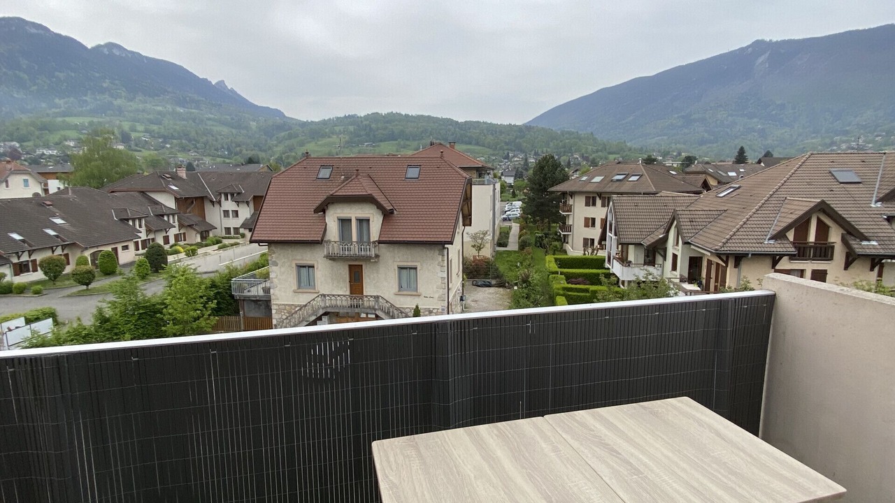 Photo of Patio Balcony in Saint-Jorioz