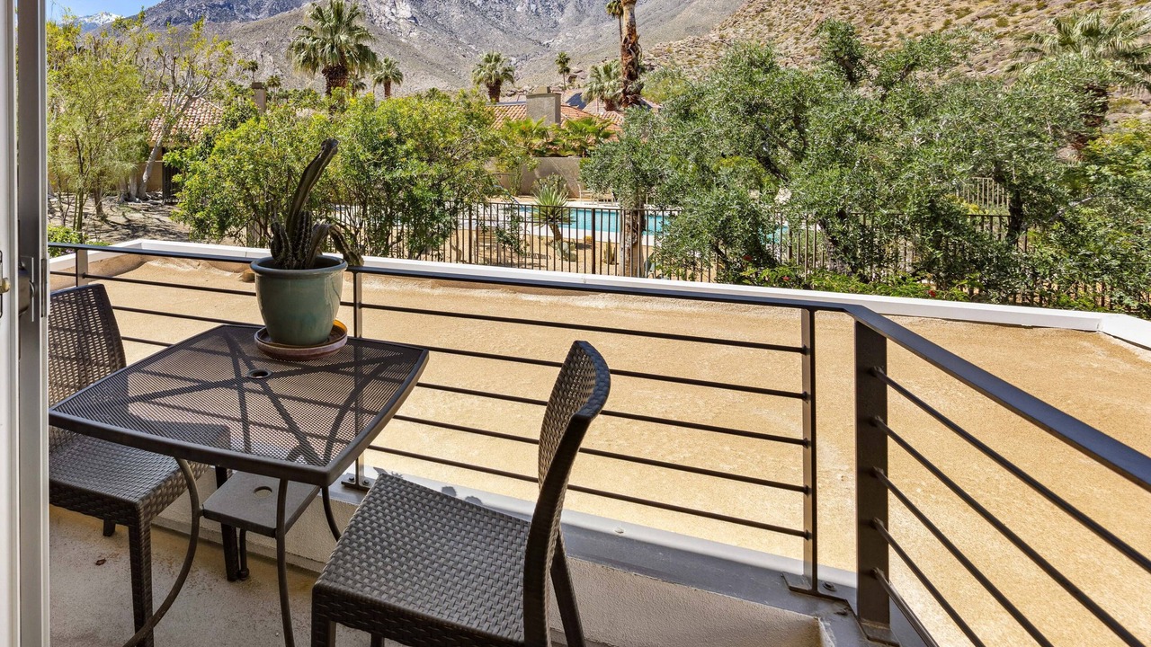 Photo of Patio Balcony in Canyon Corridor