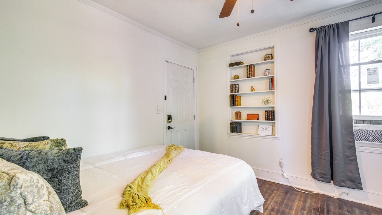 Photo of Bedroom in Clarksdale