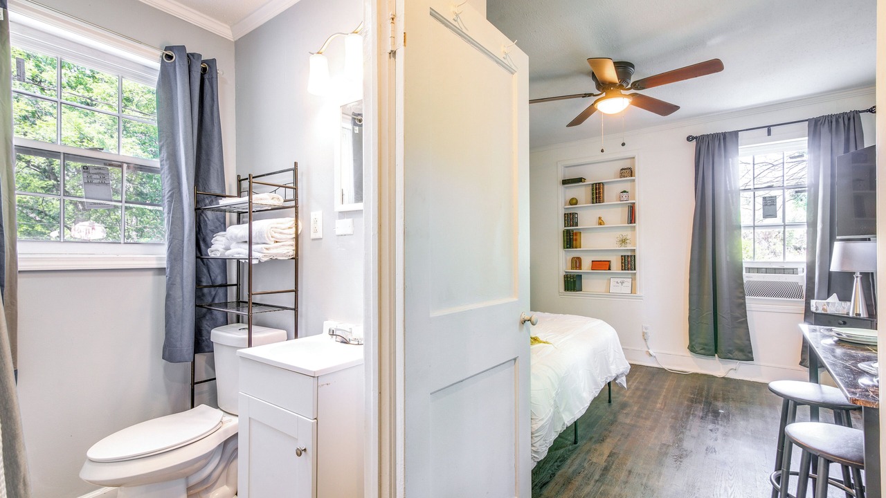 Photo of Bedroom in Clarksdale