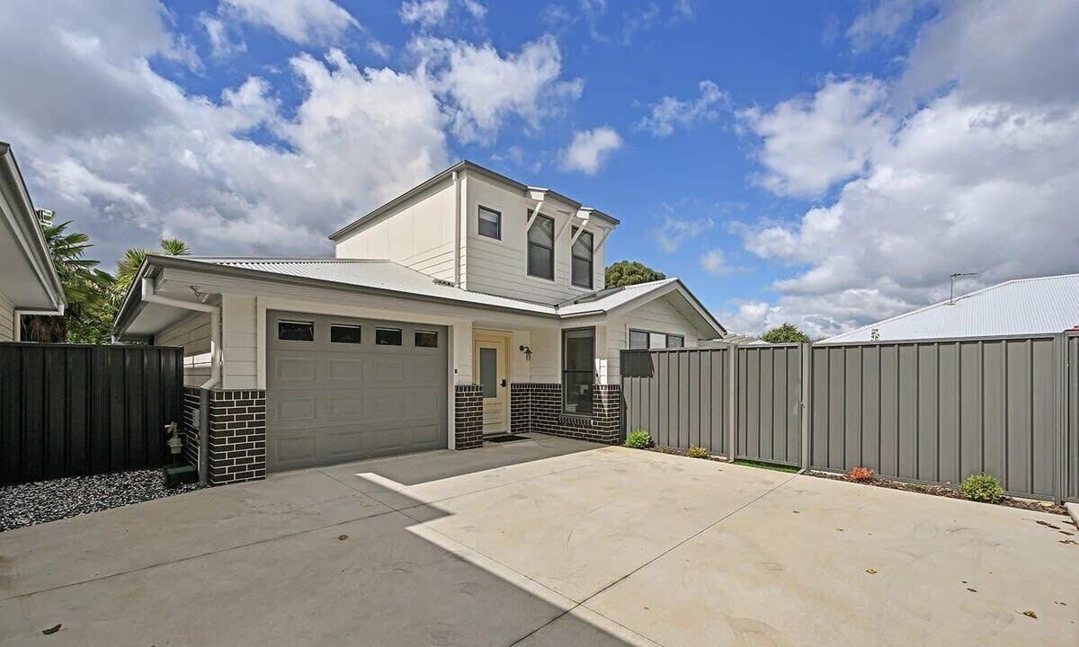 Photo of Outdoor in Orange East