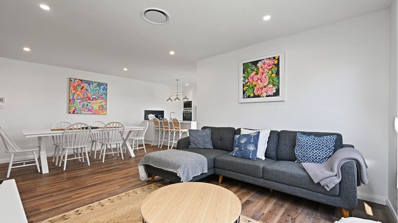 Photo of Others in Orange East