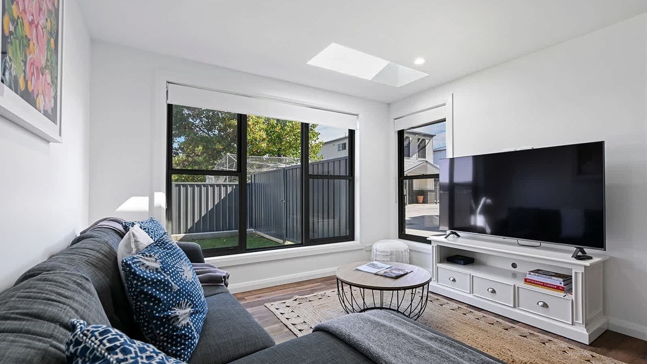 Photo of Others in Orange East