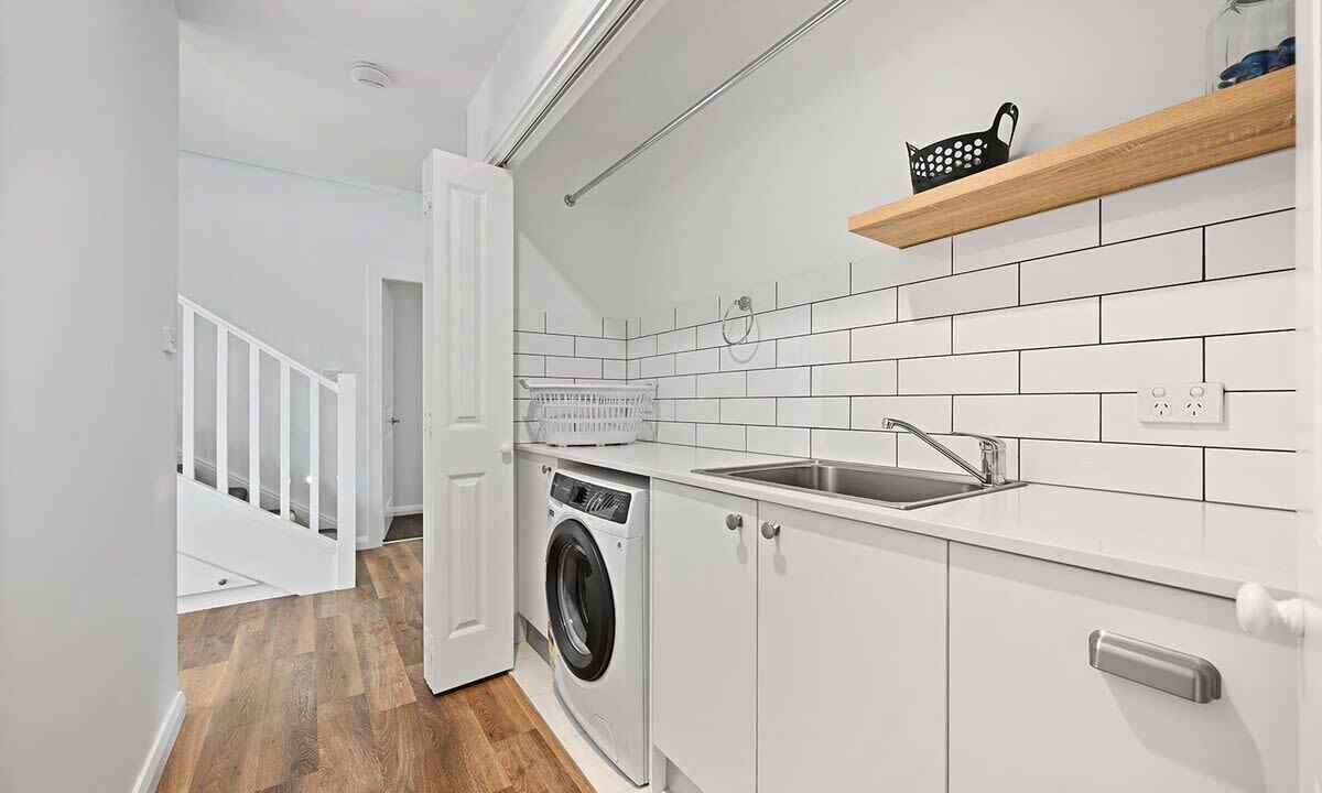 Photo of Others in Orange East