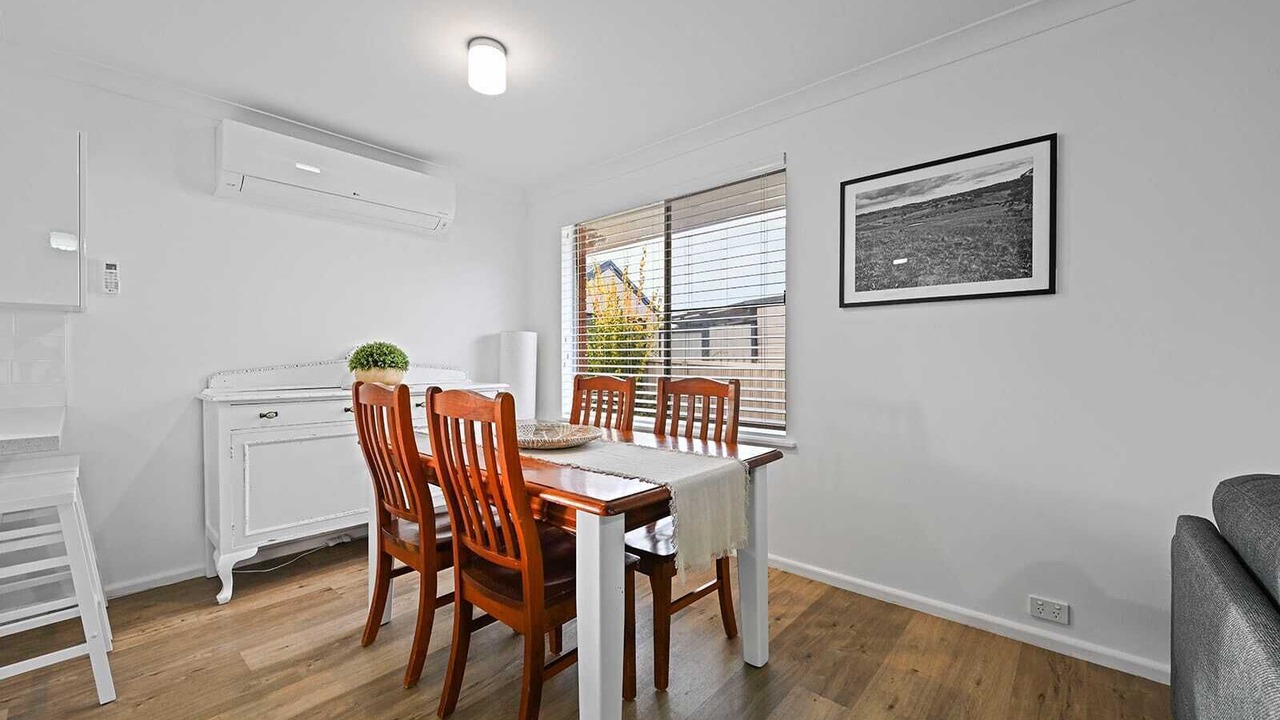 Photo of Others in Orange East