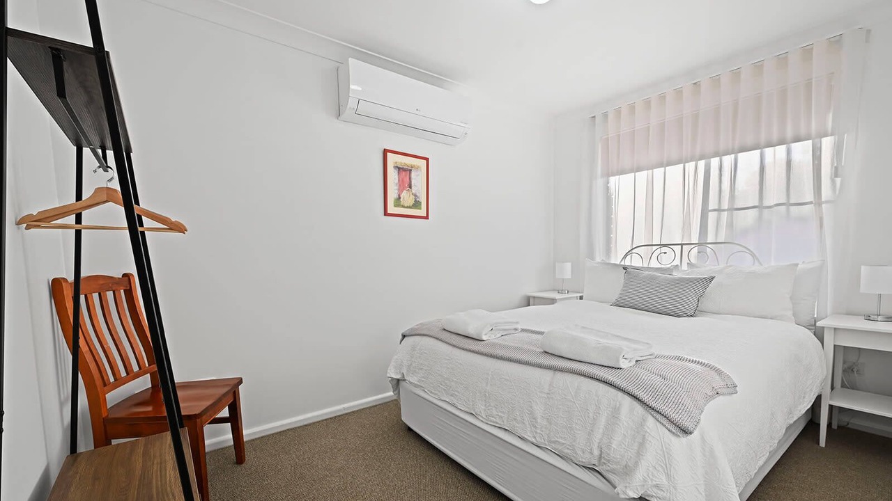 Photo of Others in Orange East