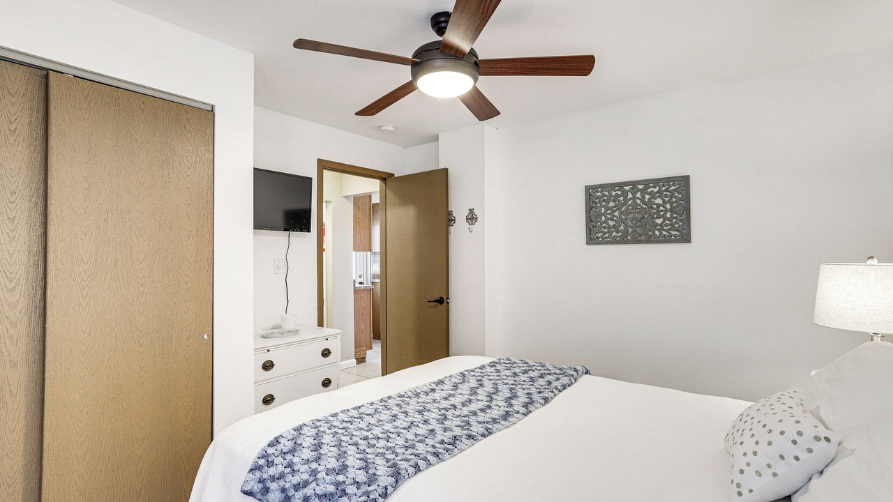 Photo of Bedroom in Pacific