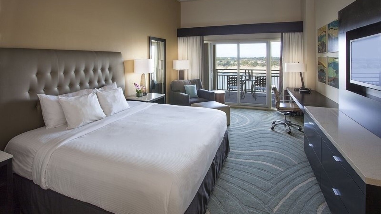 Photo of Bedroom in Lakeway