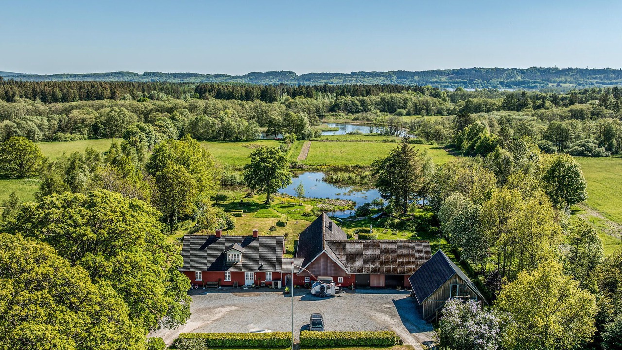 Photo of Others in Ry