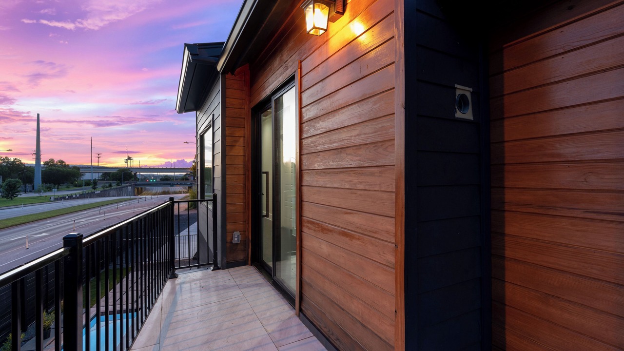 Photo of Outdoor in Cherrywood