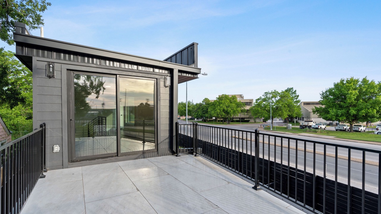 Photo of Outdoor in Cherrywood