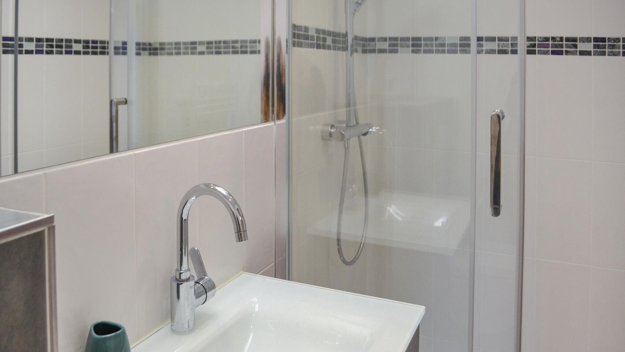 Photo of Bathroom in Saint-Robert