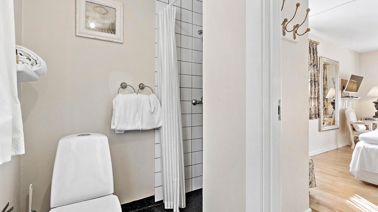 Photo of Bathroom in Faaborg