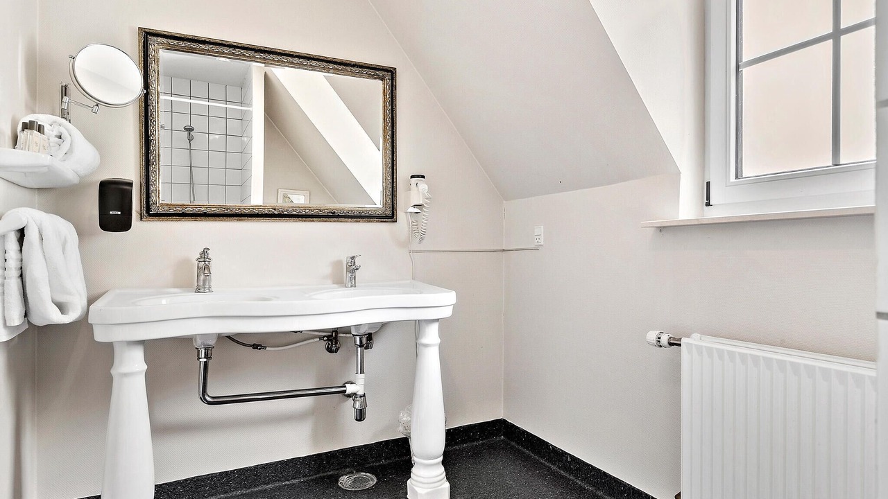 Photo of Bathroom in Faaborg