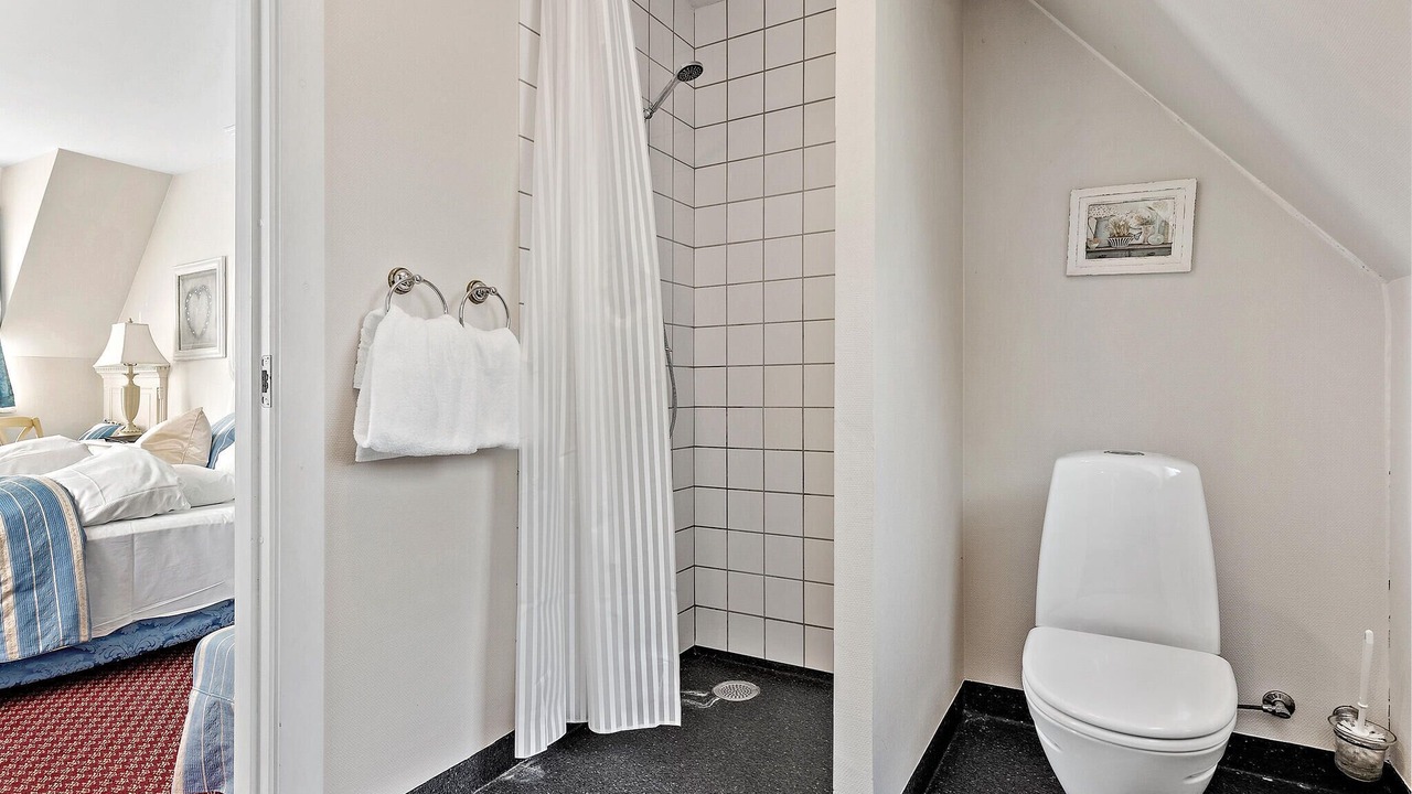 Photo of Bathroom in Faaborg