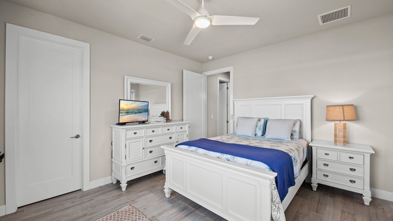 Photo of Bedroom in Burnt Store