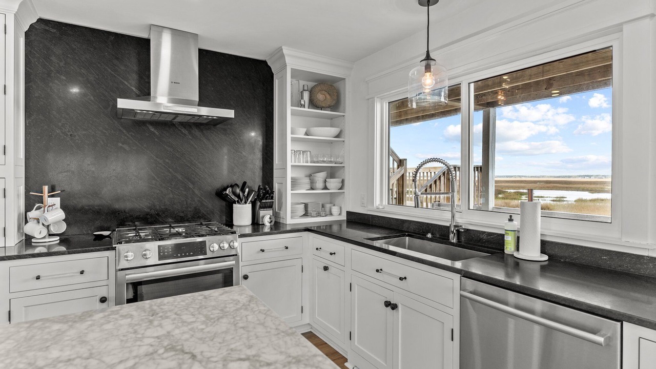 Photo of Kitchen in Caswell Beach