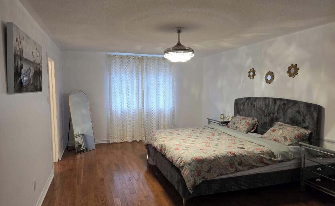 Photo of Bedroom in Pickering