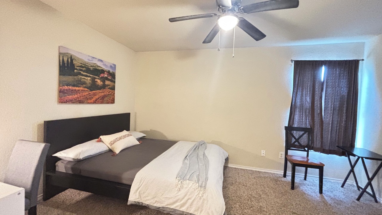 Photo of Bedroom in Taylor