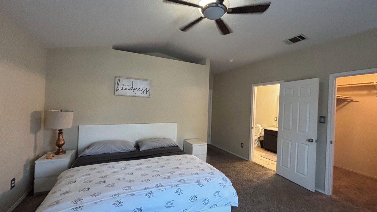 Photo of Bedroom in Taylor