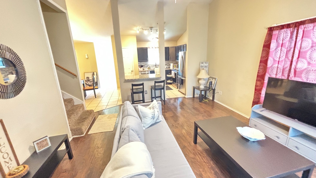 Photo of Livingroom in Taylor