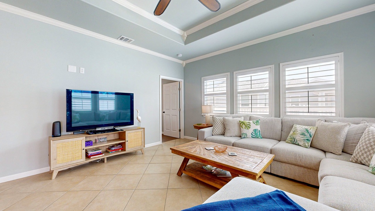 Photo of Livingroom in Safe Harbor