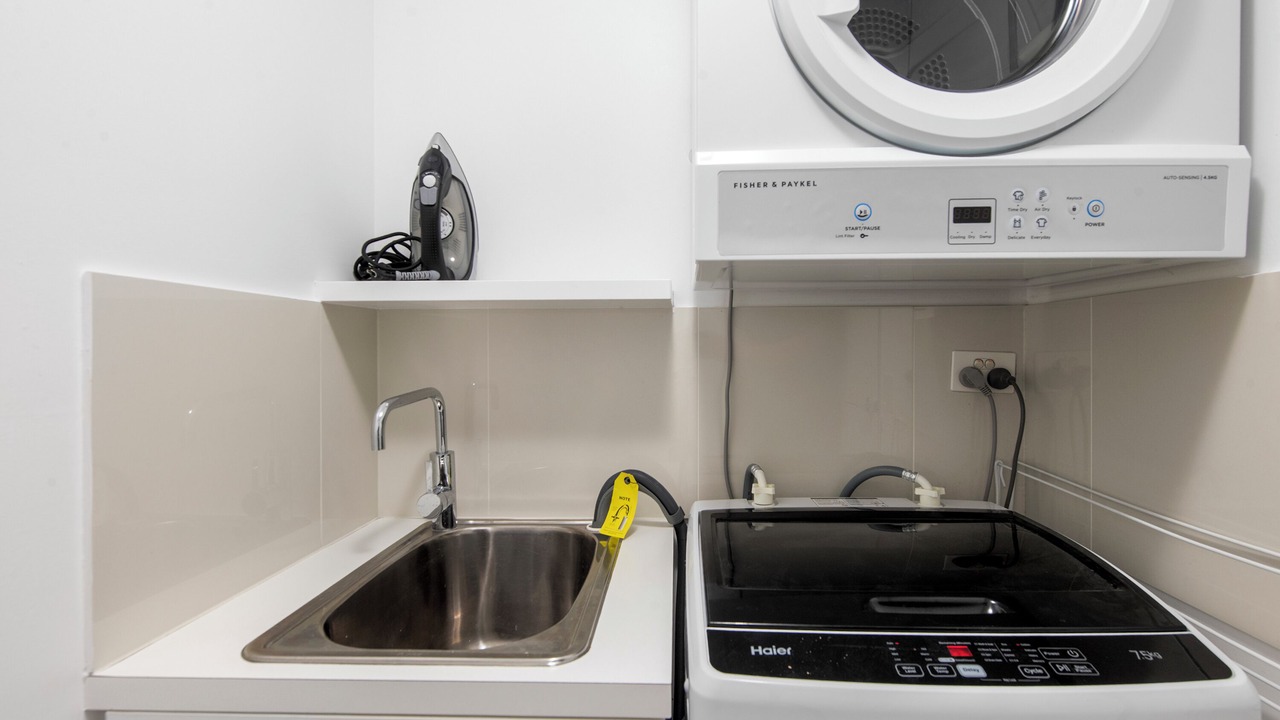 Photo of Others in Surfers Paradise