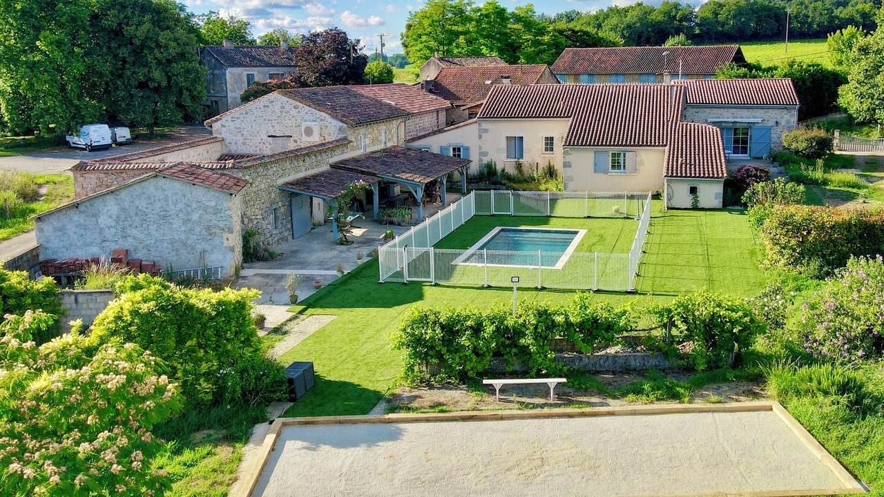Photo of Outdoor in Nerac