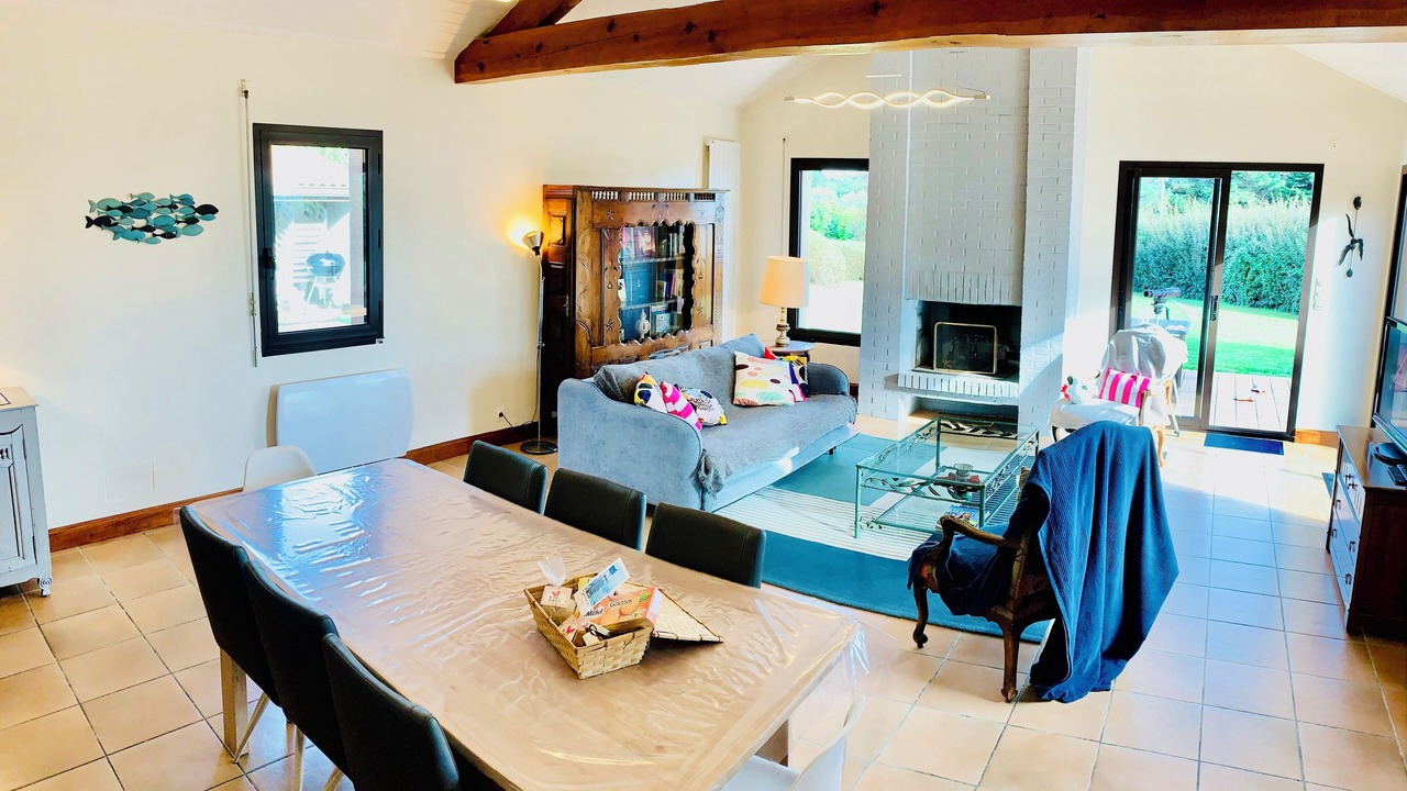 Photo of Livingroom in Prefailles