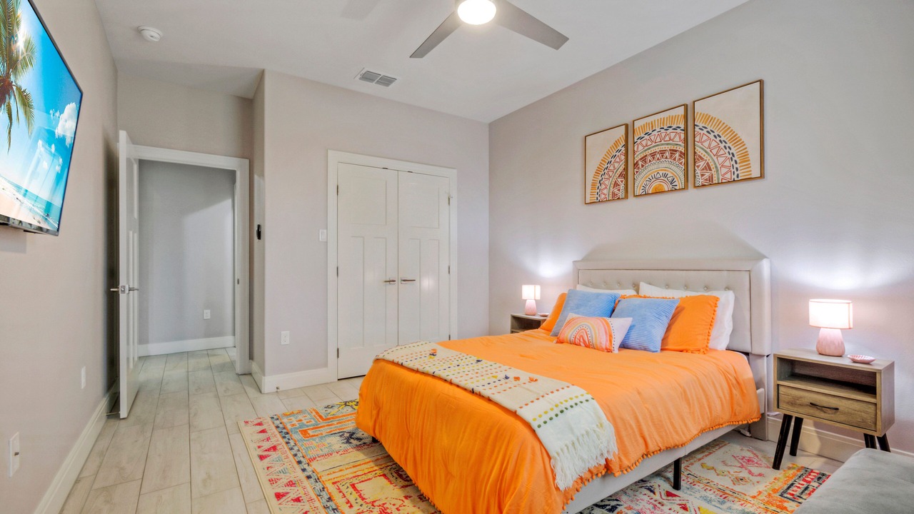 Photo of Others in South Side